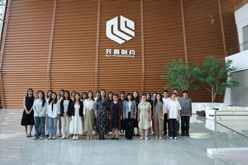 山東大學“青年品牌官”走進齊魯制藥開展創意實踐工坊活動